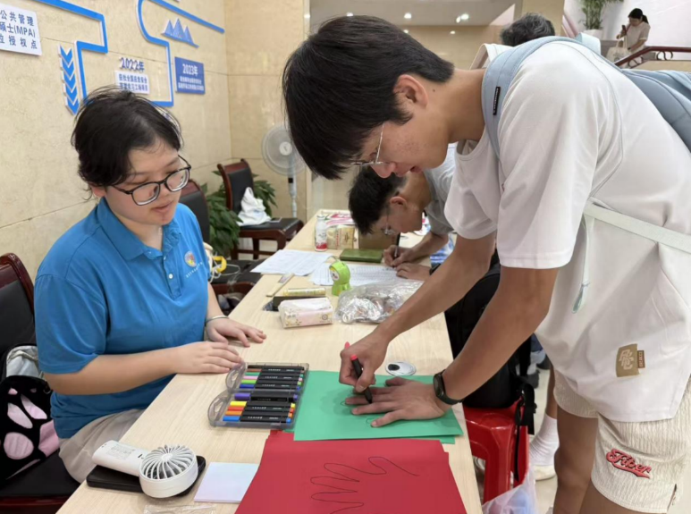 解锁“Campus Walk”,江西理工大学迎新“闯关”玩转安全健康知识